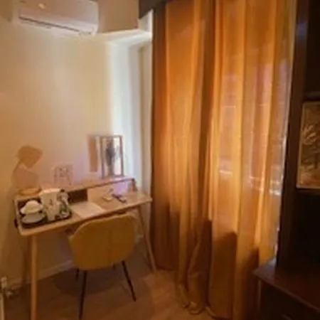 Savoy & Restaurant Hotel