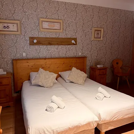 Hotel Savoy & Restaurant 3*
