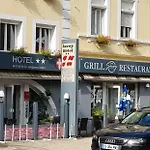 Savoy & Restaurant Hotel Saint-Michel-de-Maurienne
