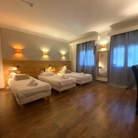 Hotel Savoy & Restaurant