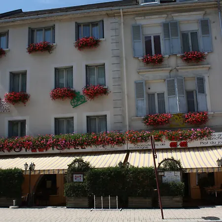 Savoy Hotel 3*